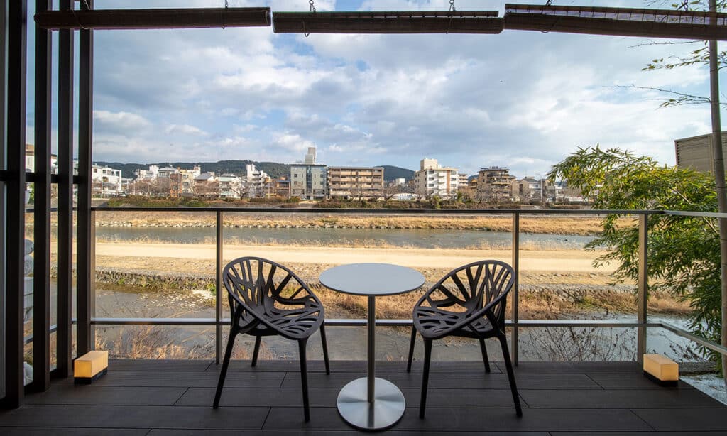 00001aoi hotel101