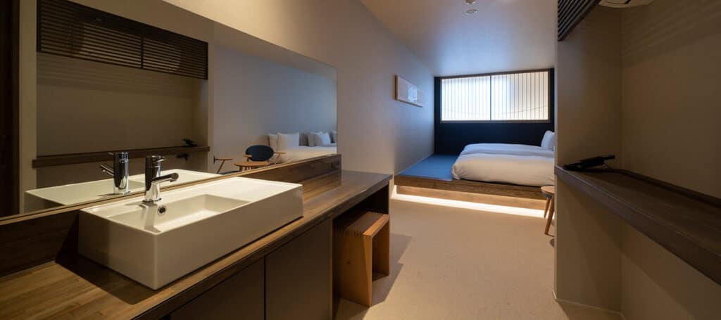 img_room_triple_sl03