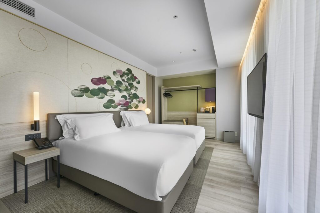Centara Grand Hotel Osaka – חדר Deluxe – קומת Yu Standard – תמונה 1