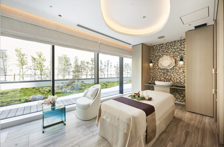 Centara Grand Hotel Osaka – Spa Cenvaree